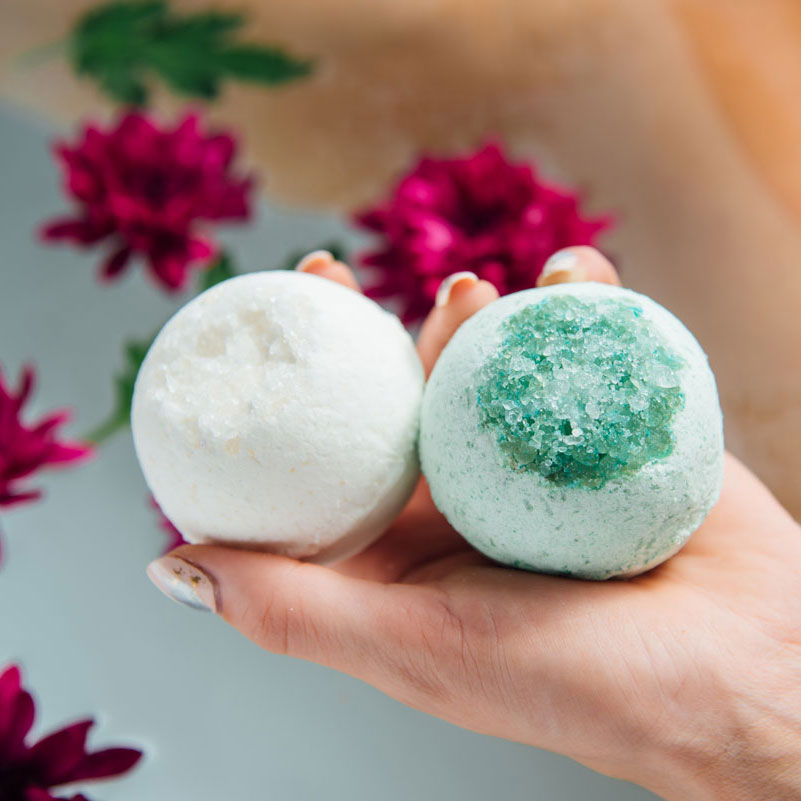 Featured Post Image - Best CBD bath bombs to try in 2021
